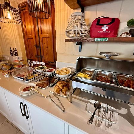 Ta' Matmura B&B Għarb Esterno foto