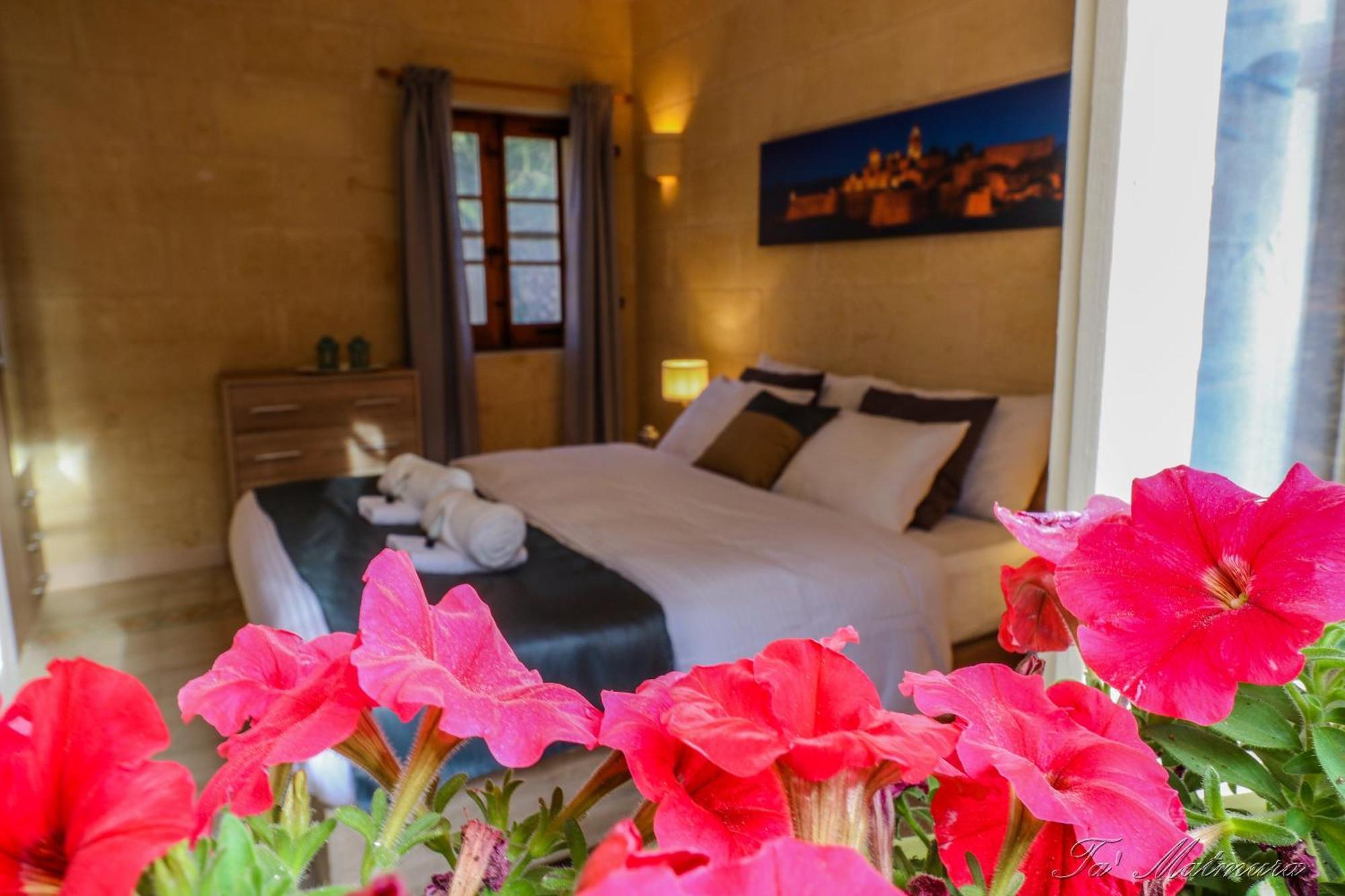 Ta' Matmura B&B Għarb Esterno foto