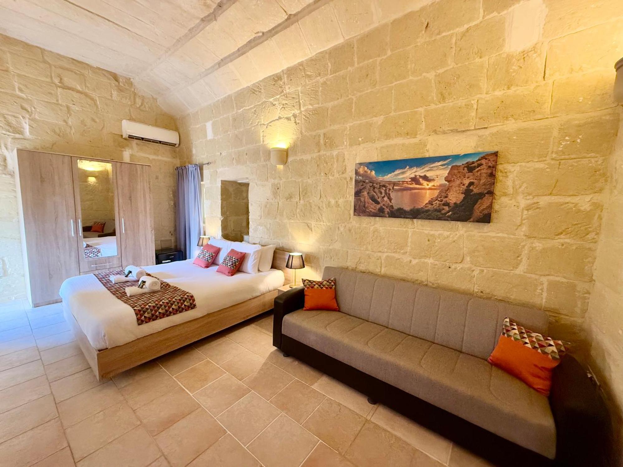 Ta' Matmura B&B Għarb Esterno foto