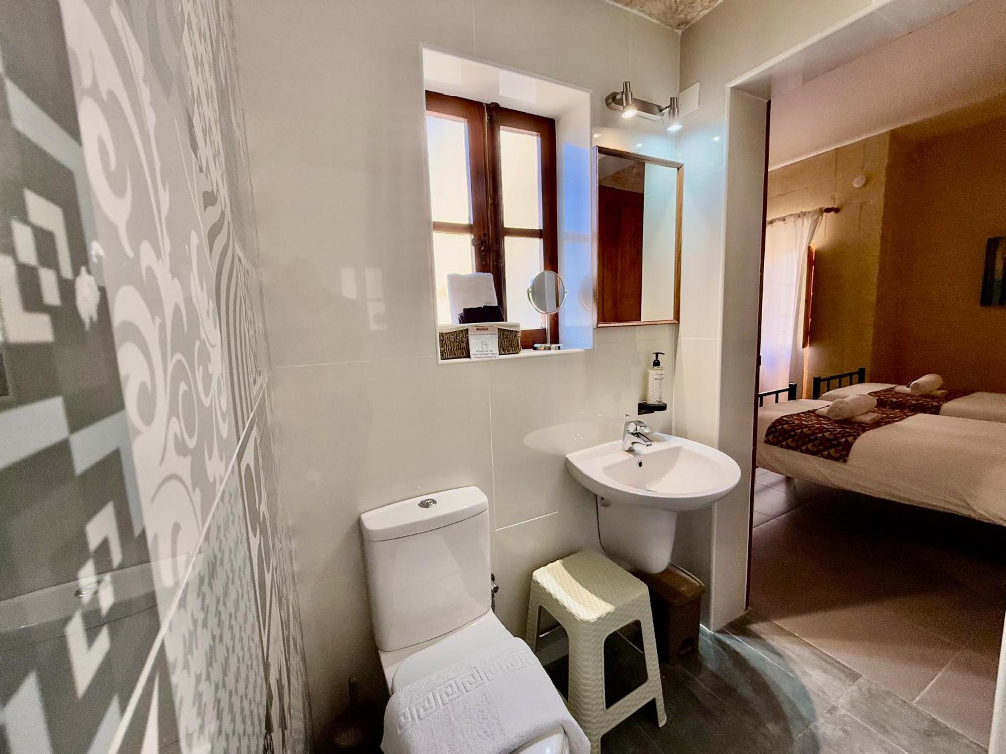Ta' Matmura B&B Għarb Esterno foto