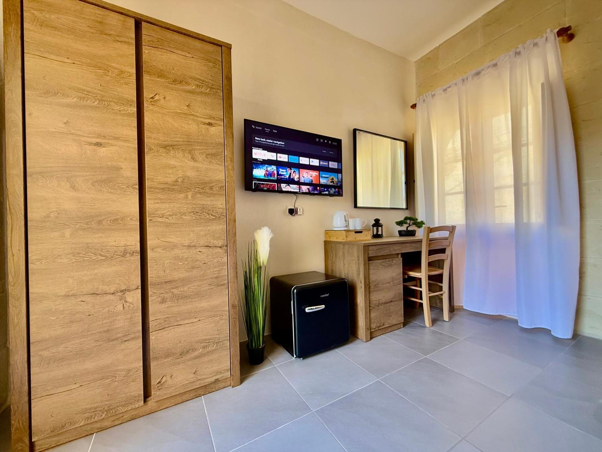 Ta' Matmura B&B Għarb Esterno foto