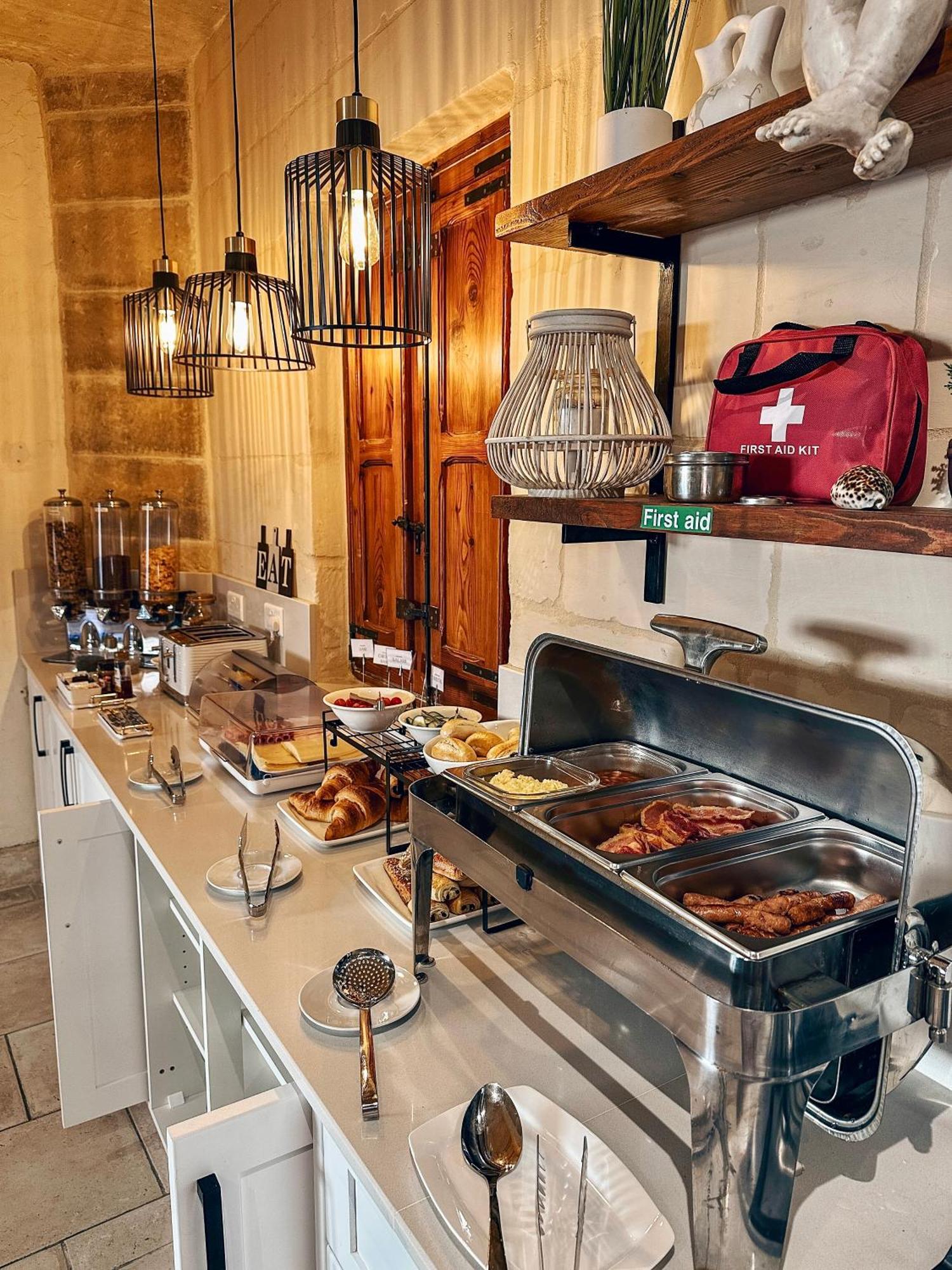 Ta' Matmura B&B Għarb Esterno foto